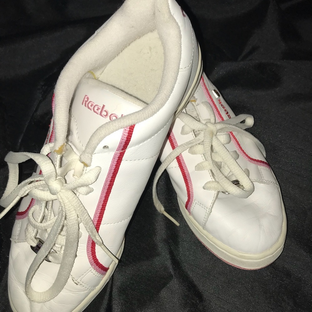 New Item!! Reebok leather  tennis sneakers 8 1/2 - Picture 6 of 8
